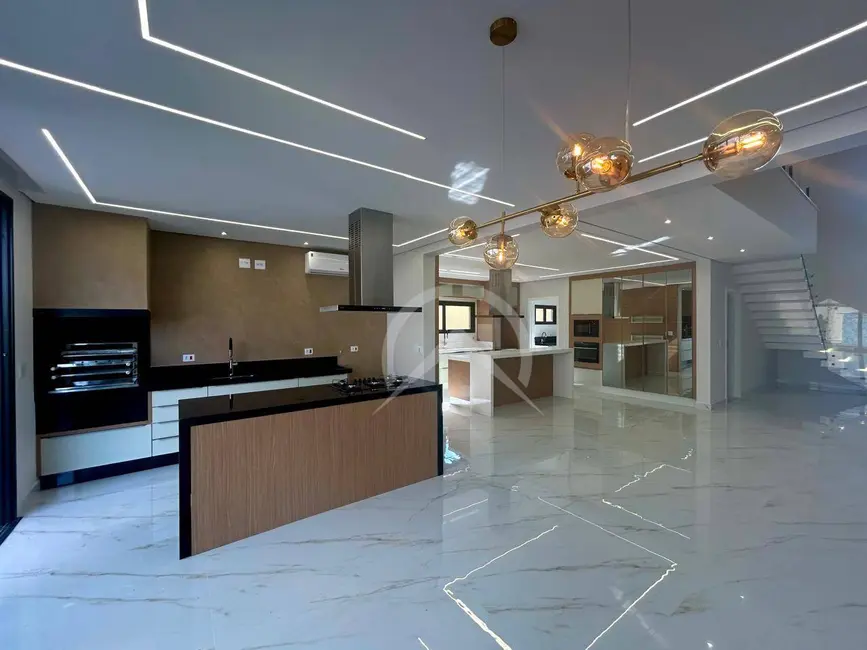 Foto 6 de Casa com 4 quartos à venda, 360m2 em Nova Gardênia, Atibaia - SP