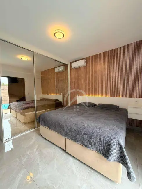 Foto 5 de Casa de Condomínio com 3 quartos à venda e para alugar, 300m2 em Atibaia - SP