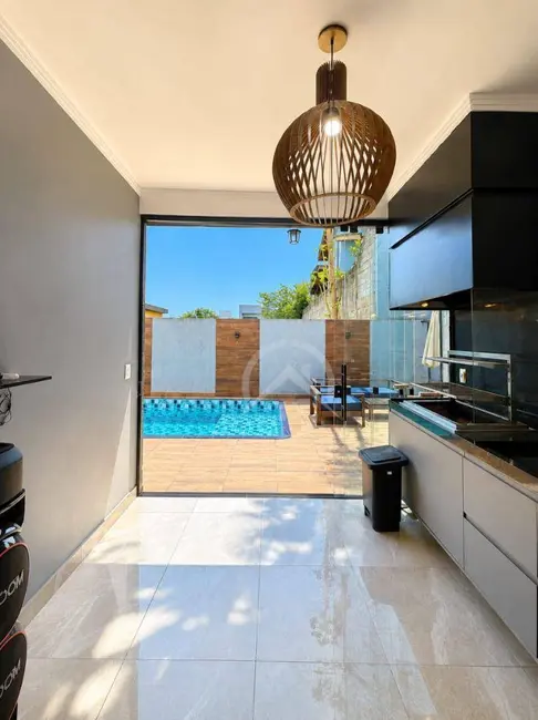 Foto 4 de Casa de Condomínio com 3 quartos à venda e para alugar, 300m2 em Atibaia - SP