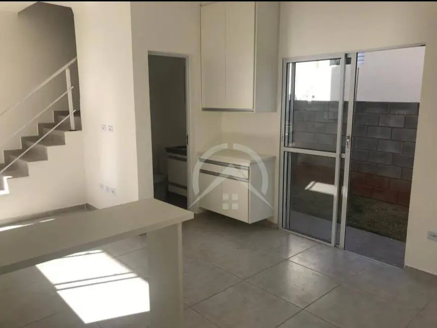 Foto 1 de Sobrado com 2 quartos à venda, 112m2 em Jardim Santo Antônio, Atibaia - SP