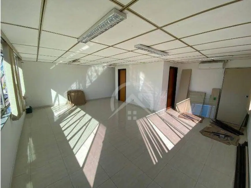 Sala Comercial para alugar, 43m2 em Centro, Atibaia - SP - imagem 2 Foto 2 de Sala Comercial para alugar, 43m2 em Centro, Atibaia - SP