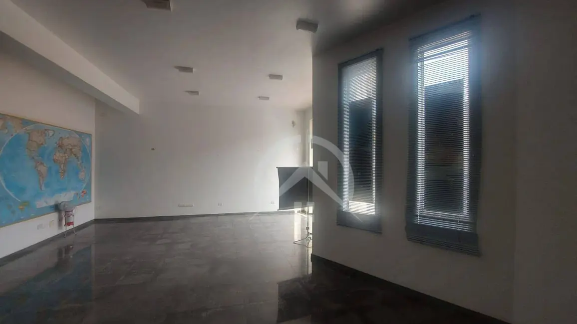 Foto 3 de Sala Comercial para alugar, 270m2 em Vila Thais, Atibaia - SP