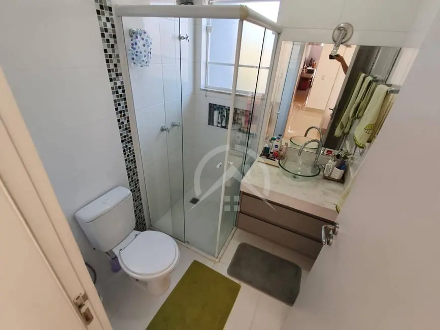Foto 9 de Sobrado com 3 quartos à venda, 220m2 em Vila Petrópolis, Atibaia - SP