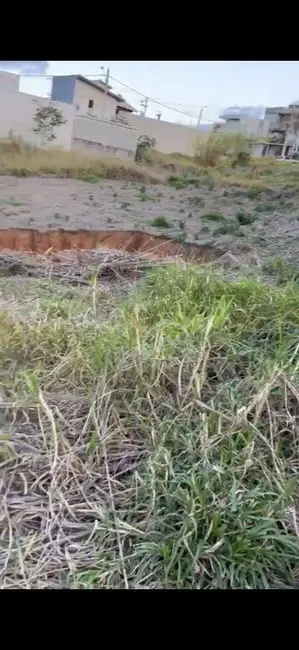 Foto 2 de Terreno / Lote à venda, 268m2 em Bom Jesus Dos Perdoes - SP