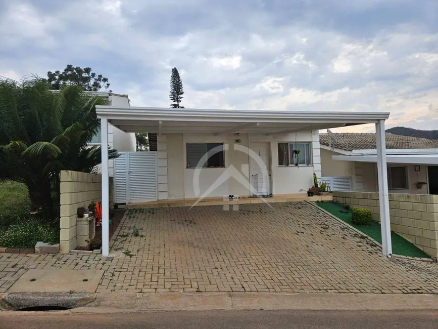 Casa de Condomínio com 2 quartos à venda e para alugar, 165m2 em Bom Jesus Dos Perdoes - SP - imagem 1 Foto 1 de Casa de Condomínio com 2 quartos à venda e para alugar, 165m2 em Bom Jesus Dos Perdoes - SP