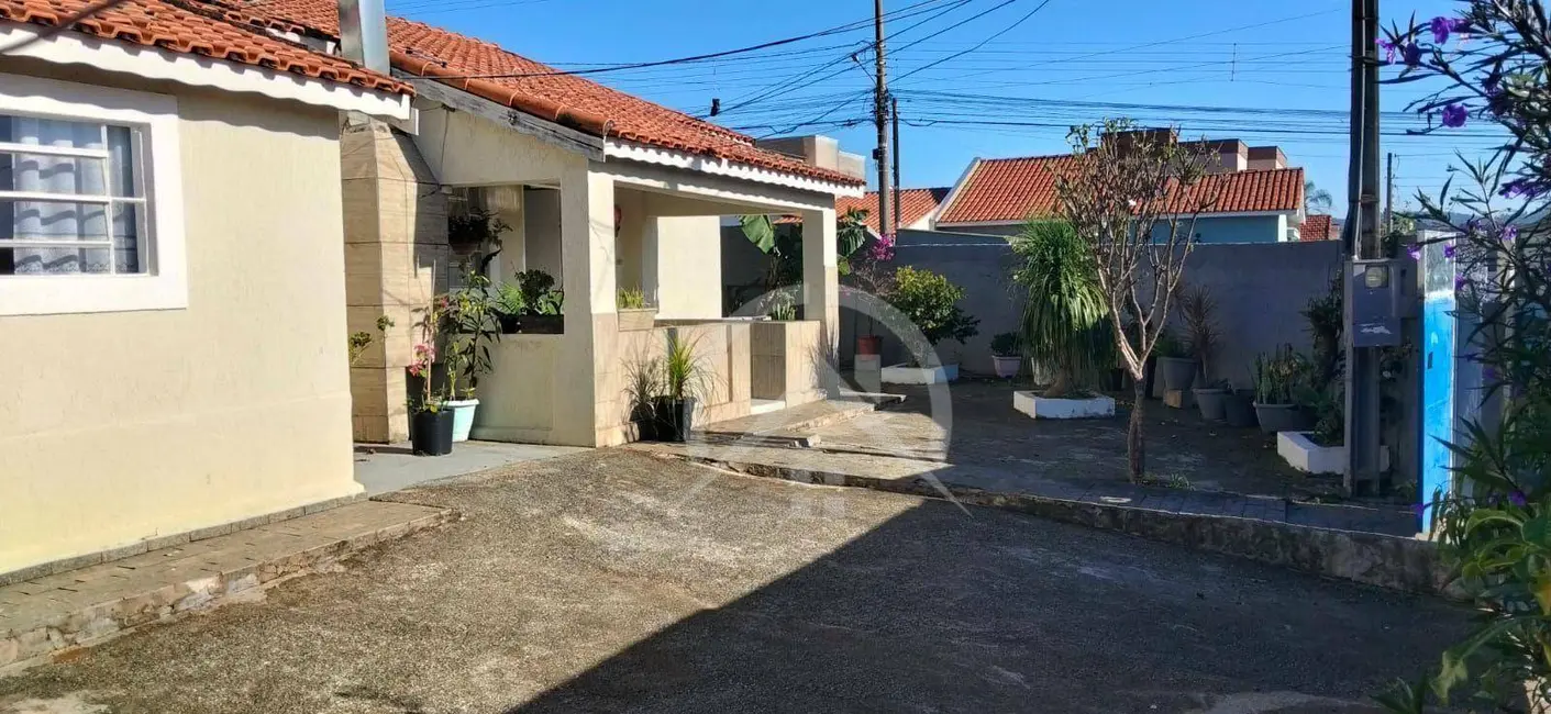 Foto 9 de Casa com 2 quartos para alugar, 170m2 em Alvinópolis, Atibaia - SP