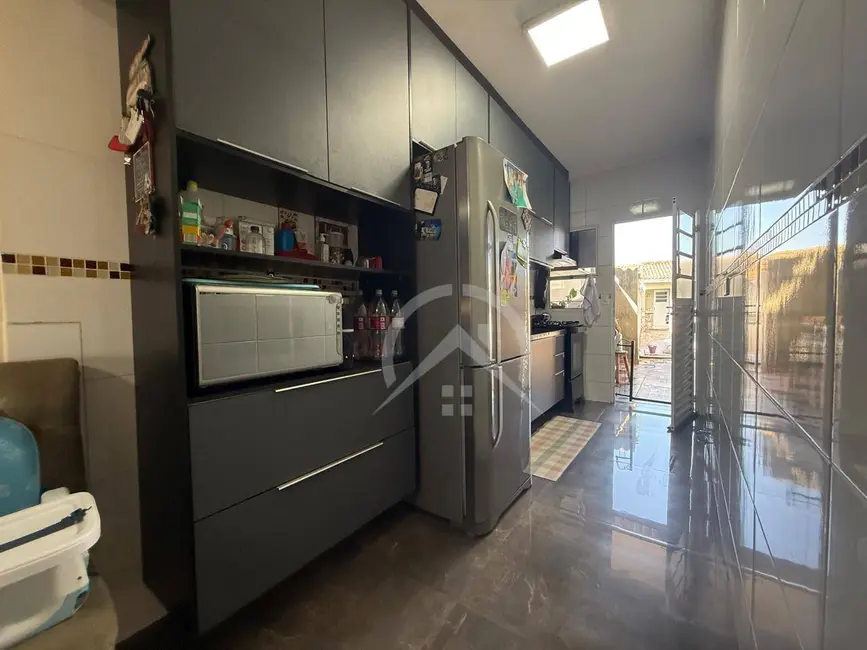 Foto 9 de Casa com 3 quartos à venda e para alugar, 522m2 em Mairipora - SP