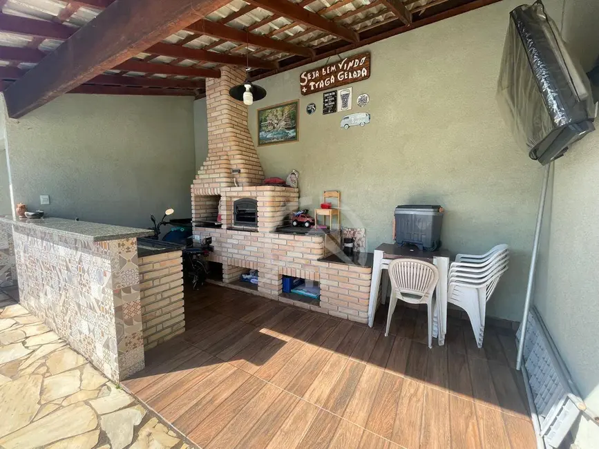 Foto 3 de Casa com 3 quartos à venda e para alugar, 522m2 em Mairipora - SP