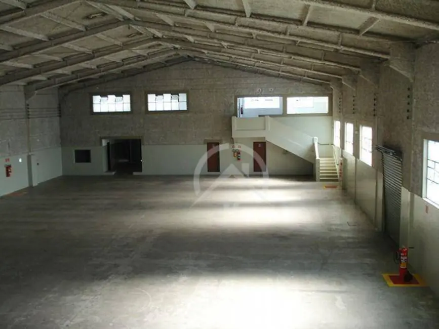 Armazém / Galpão para alugar, 1130m2 em Ribeirão dos Porcos, Atibaia - SP - imagem 4 Foto 4 de Armazém / Galpão para alugar, 1130m2 em Ribeirão dos Porcos, Atibaia - SP