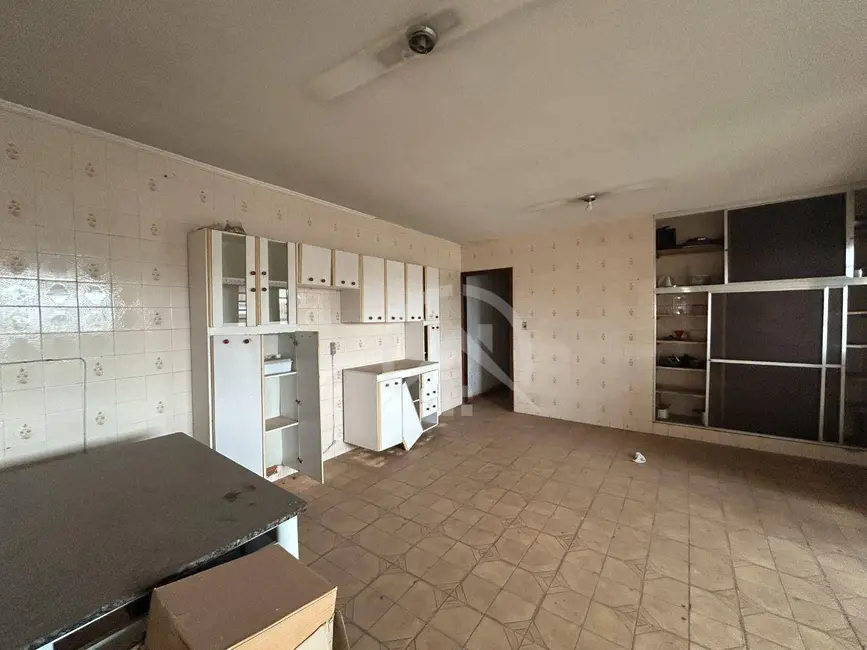 Foto 3 de Casa com 5 quartos à venda e para alugar, 600m2 em Jardim Brasil, Atibaia - SP