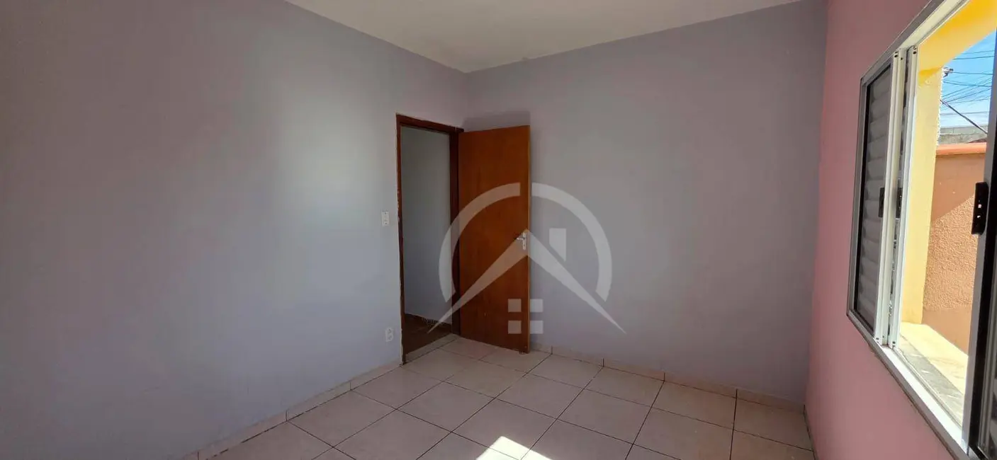 Casa com 2 quartos à venda, 154m2 em Vila Thais, Atibaia - SP - imagem 4 Foto 4 de Casa com 2 quartos à venda, 154m2 em Vila Thais, Atibaia - SP
