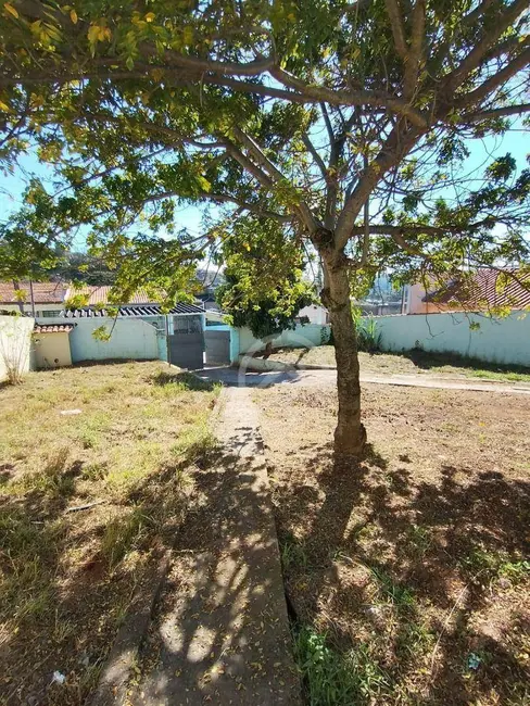 Foto 6 de Casa com 2 quartos para alugar, 600m2 em Jardim Imperial, Atibaia - SP