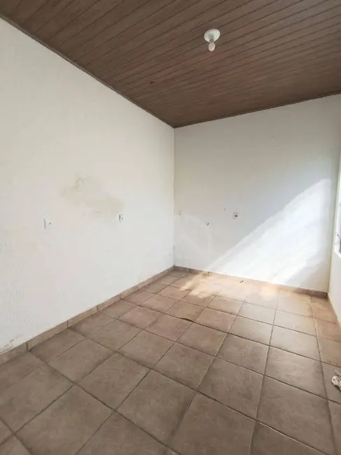 Foto 7 de Casa com 2 quartos para alugar, 600m2 em Jardim Imperial, Atibaia - SP