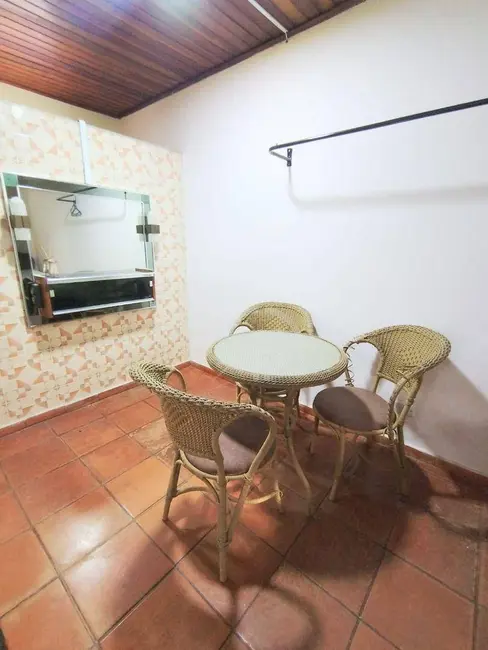 Chácara com 1 quarto à venda e para alugar, 7200m2 em Jardim Estância Brasil, Atibaia - SP - imagem 2 Foto 2 de Chácara com 1 quarto à venda e para alugar, 7200m2 em Jardim Estância Brasil, Atibaia - SP