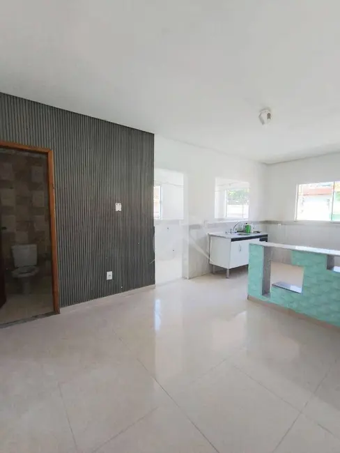 Foto 1 de Casa com 2 quartos para alugar, 130m2 em Jardim Alvinópolis, Atibaia - SP