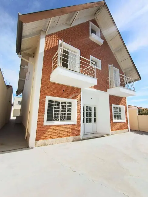 Sobrado com 4 quartos à venda, 429m2 em Atibaia - SP - imagem 5 Foto 5 de Sobrado com 4 quartos à venda, 429m2 em Atibaia - SP