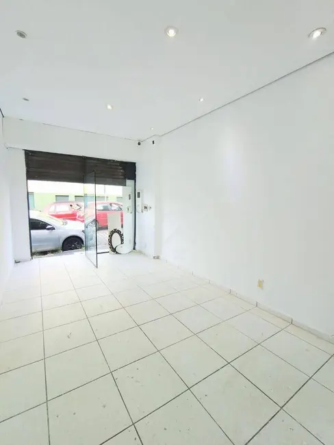 Sala Comercial para alugar, 50m2 em Centro, Atibaia - SP - imagem 1 Foto 1 de Sala Comercial para alugar, 50m2 em Centro, Atibaia - SP