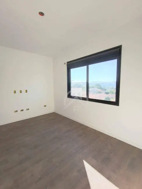 Foto 9 de Sobrado com 3 quartos à venda, 180m2 em Atibaia - SP