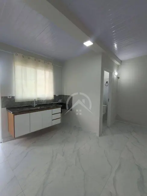 Kitnet com 1 quarto para alugar, 25m2 em Jardim Estância Brasil, Atibaia - SP - imagem 7 Foto 7 de Kitnet com 1 quarto para alugar, 25m2 em Jardim Estância Brasil, Atibaia - SP