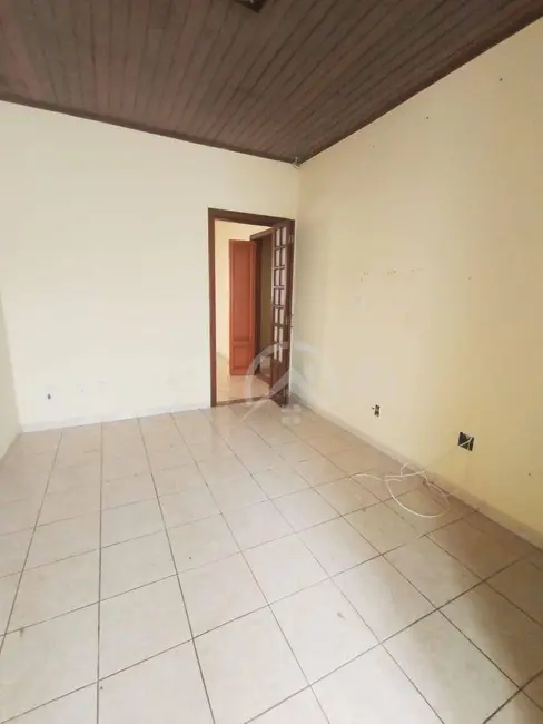Foto 1 de Casa com 3 quartos à venda e para alugar, 440m2 em Centro, Atibaia - SP