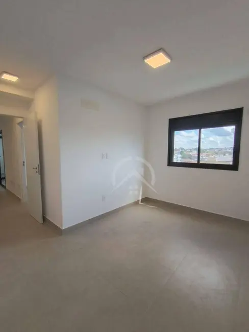 Apartamento com 2 quartos para alugar, 82m2 em Alvinópolis, Atibaia - SP - imagem 1 Foto 1 de Apartamento com 2 quartos para alugar, 82m2 em Alvinópolis, Atibaia - SP