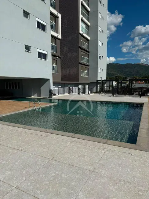 Apartamento com 3 quartos para alugar, 149m2 em Vila Helena, Atibaia - SP - imagem 4 Foto 4 de Apartamento com 3 quartos para alugar, 149m2 em Vila Helena, Atibaia - SP