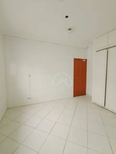 Foto 8 de Casa para alugar, 168m2 em Atibaia Jardim, Atibaia - SP