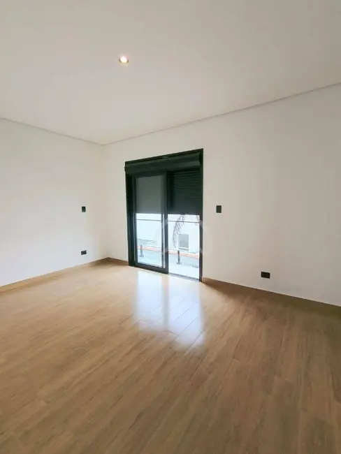 Sobrado com 3 quartos para alugar, 200m2 em Nova Gardênia, Atibaia - SP - imagem 9 Foto 9 de Sobrado com 3 quartos para alugar, 200m2 em Nova Gardênia, Atibaia - SP