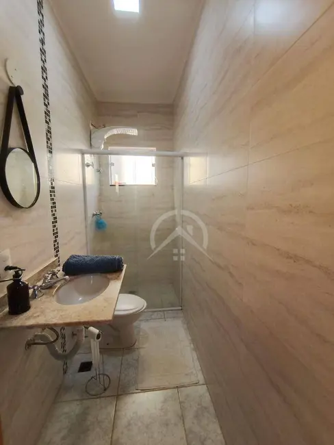 Foto 4 de Sobrado com 3 quartos para alugar, 208m2 em Nova Gardênia, Atibaia - SP