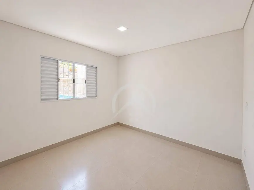 Casa com 2 quartos à venda, 185m2 em Atibaia Jardim, Atibaia - SP - imagem 7 Foto 7 de Casa com 2 quartos à venda, 185m2 em Atibaia Jardim, Atibaia - SP