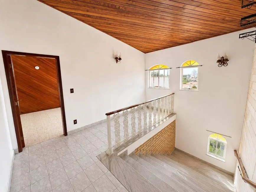 Foto 7 de Sobrado com 6 quartos à venda, 1000m2 em Vila Esperia ou Giglio, Atibaia - SP