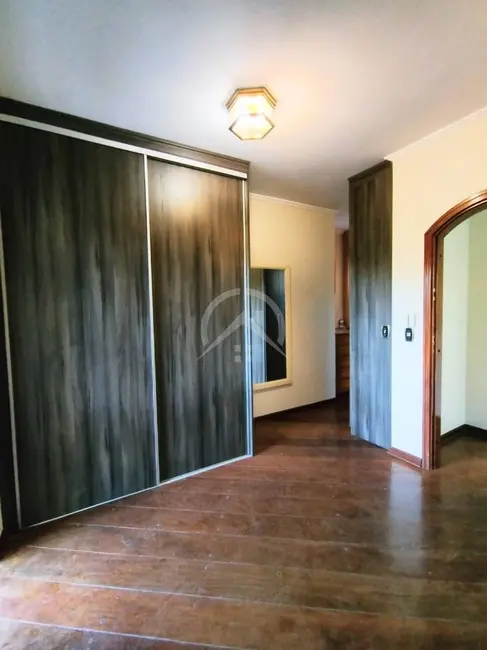 Foto 9 de Sobrado com 4 quartos à venda e para alugar, 2000m2 em Atibaia - SP