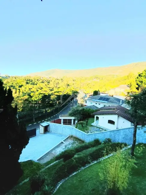 Foto 8 de Sobrado com 4 quartos à venda e para alugar, 2000m2 em Atibaia - SP