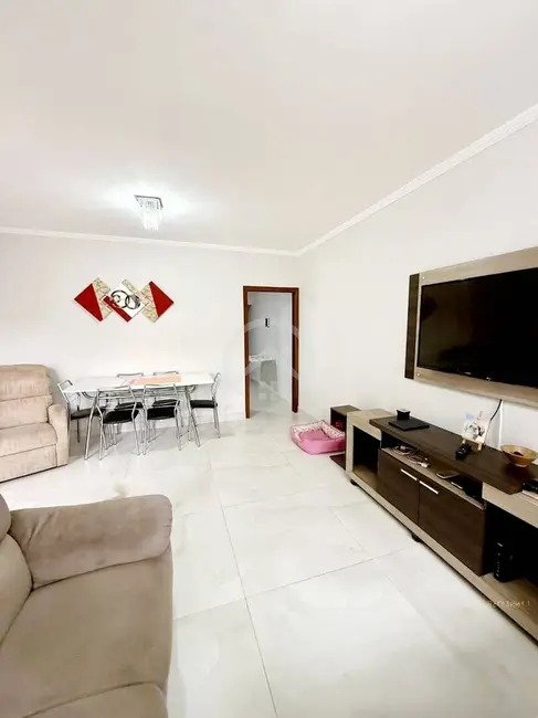 Casa com 2 quartos à venda, 161m2 em Atibaia Jardim, Atibaia - SP - imagem 4 Foto 4 de Casa com 2 quartos à venda, 161m2 em Atibaia Jardim, Atibaia - SP
