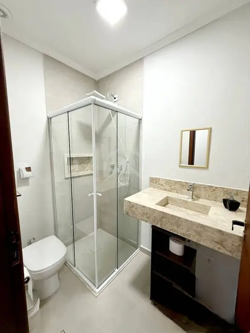 Casa com 2 quartos à venda, 161m2 em Atibaia Jardim, Atibaia - SP - imagem 9 Foto 9 de Casa com 2 quartos à venda, 161m2 em Atibaia Jardim, Atibaia - SP
