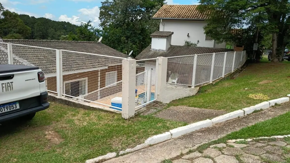 Casa com 3 quartos à venda e para alugar, 400m2 em Atibaia - SP - imagem 1 Foto 1 de Casa com 3 quartos à venda e para alugar, 400m2 em Atibaia - SP