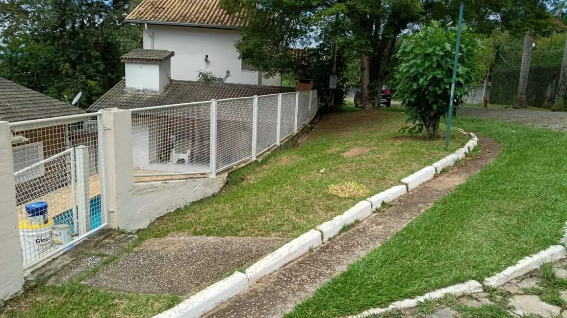 Casa com 3 quartos à venda e para alugar, 400m2 em Atibaia - SP - imagem 2 Foto 2 de Casa com 3 quartos à venda e para alugar, 400m2 em Atibaia - SP