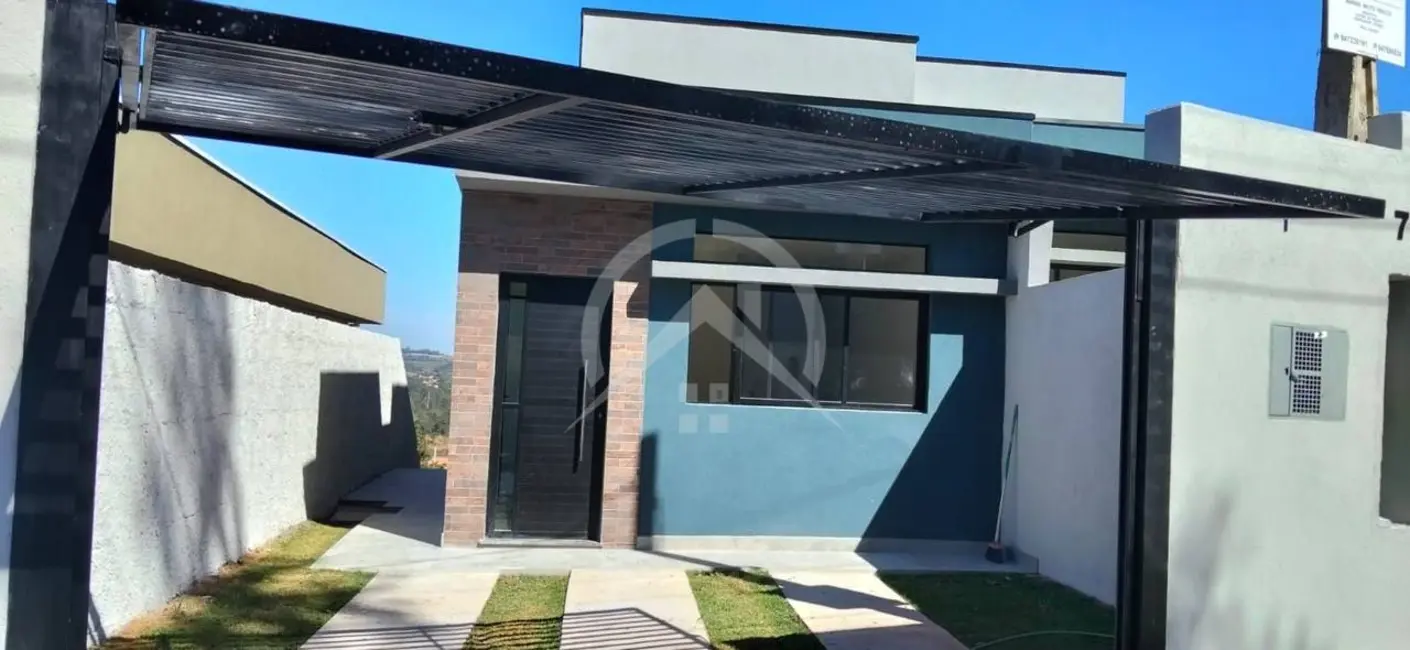 Casa com 2 quartos à venda, 148m2 em Jardim Santo Antônio, Atibaia - SP - imagem 1 Foto 1 de Casa com 2 quartos à venda, 148m2 em Jardim Santo Antônio, Atibaia - SP