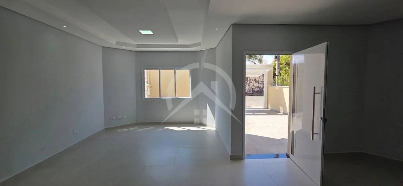 Sobrado com 3 quartos à venda e para alugar, 200m2 em Parque das Nações, Atibaia - SP - imagem 4 Foto 4 de Sobrado com 3 quartos à venda e para alugar, 200m2 em Parque das Nações, Atibaia - SP