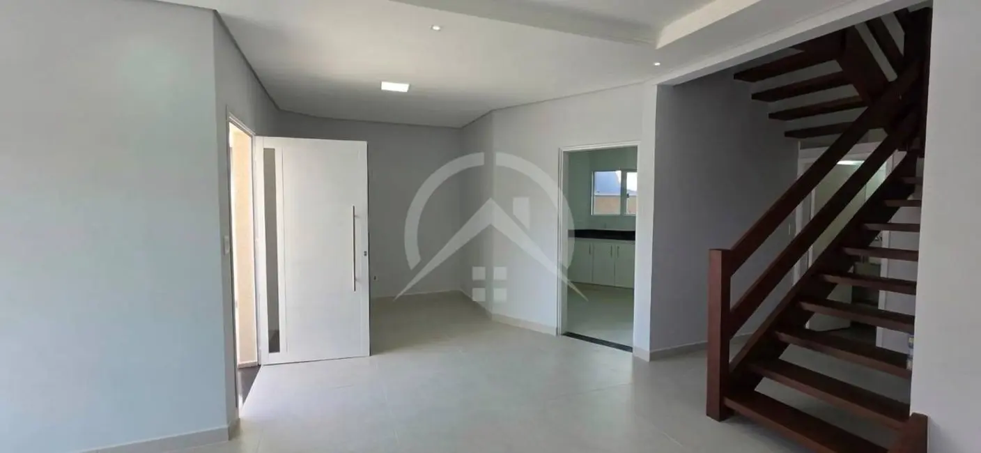 Sobrado com 3 quartos à venda e para alugar, 200m2 em Parque das Nações, Atibaia - SP - imagem 6 Foto 6 de Sobrado com 3 quartos à venda e para alugar, 200m2 em Parque das Nações, Atibaia - SP
