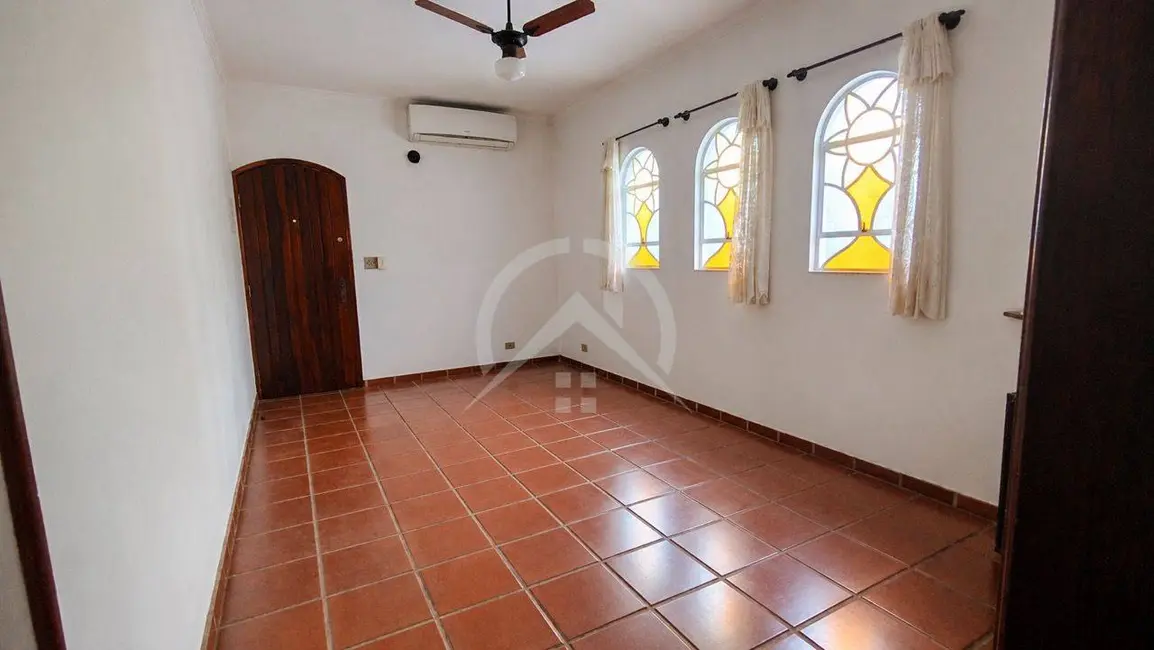 Foto 4 de Casa com 3 quartos à venda, 380m2 em Jardim Imperial, Atibaia - SP