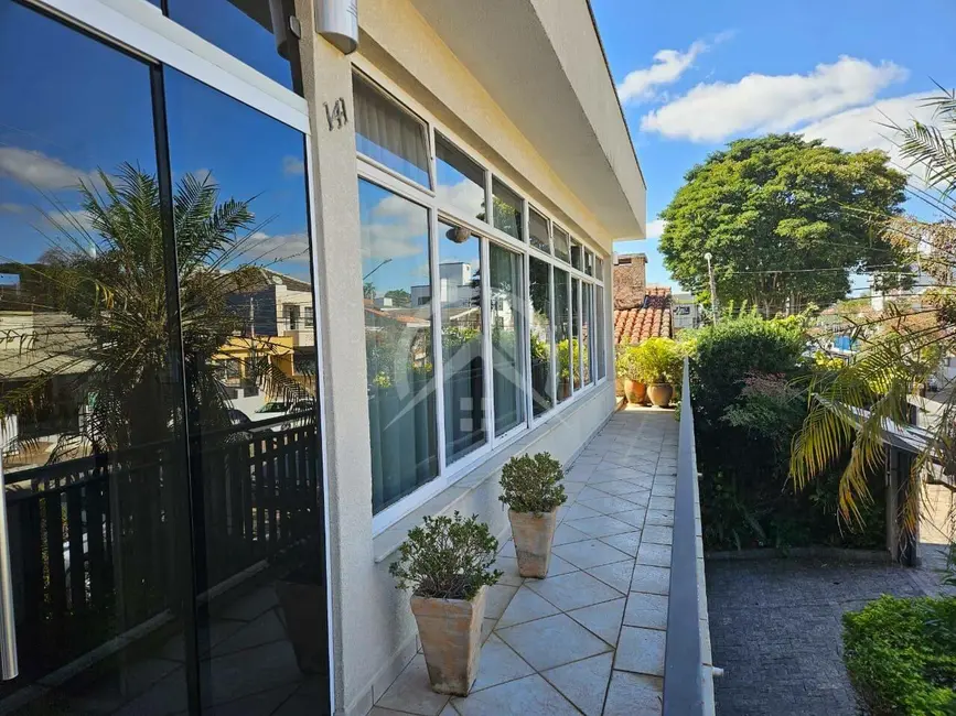 Foto 1 de Casa com 5 quartos à venda e para alugar, 300m2 em Centro, Atibaia - SP