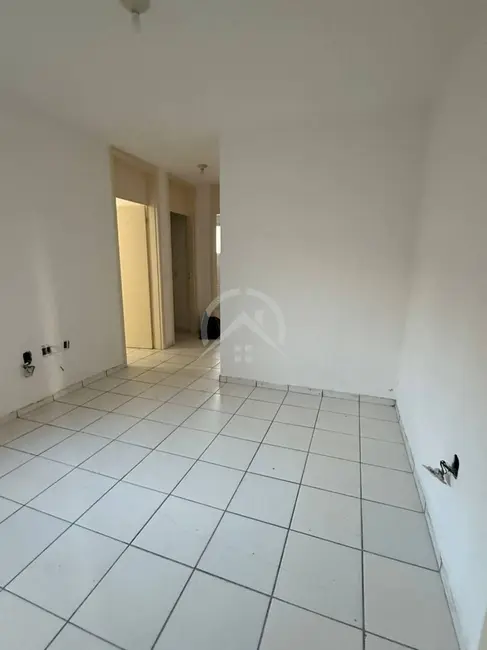 Foto 2 de Apartamento com 2 quartos à venda, 45m2 em Atibaia - SP