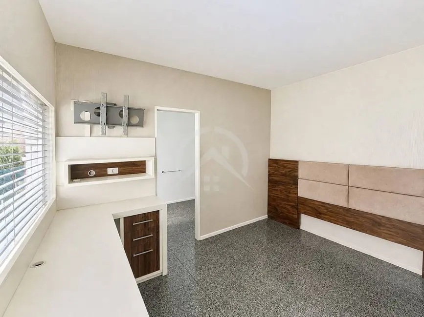 Casa com 4 quartos à venda, 1000m2 em Vila Esperia ou Giglio, Atibaia - SP - imagem 7 Foto 7 de Casa com 4 quartos à venda, 1000m2 em Vila Esperia ou Giglio, Atibaia - SP