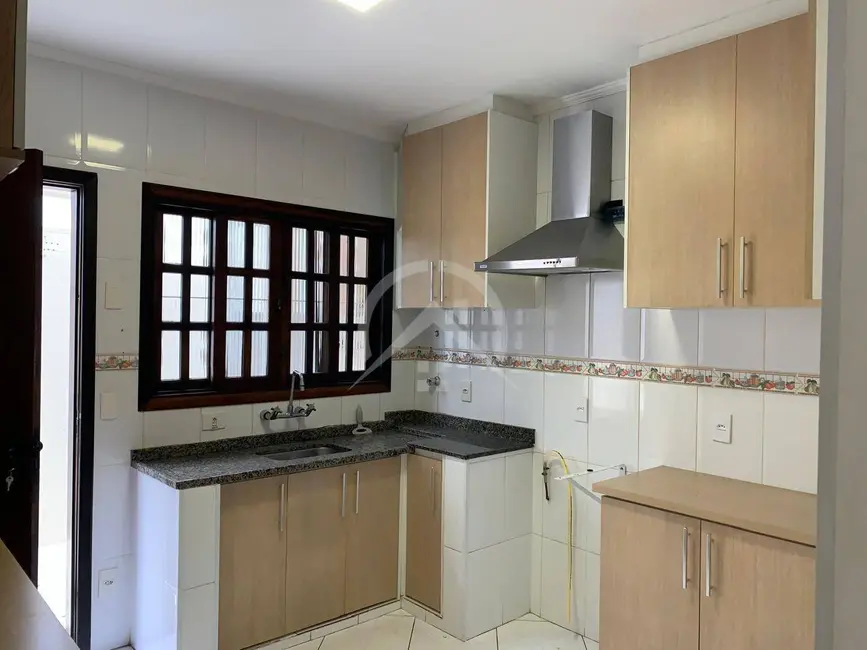 Foto 3 de Casa com 4 quartos à venda, 250m2 em Cidade Satélite, Atibaia - SP