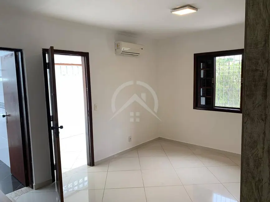 Foto 8 de Casa com 4 quartos à venda, 250m2 em Cidade Satélite, Atibaia - SP