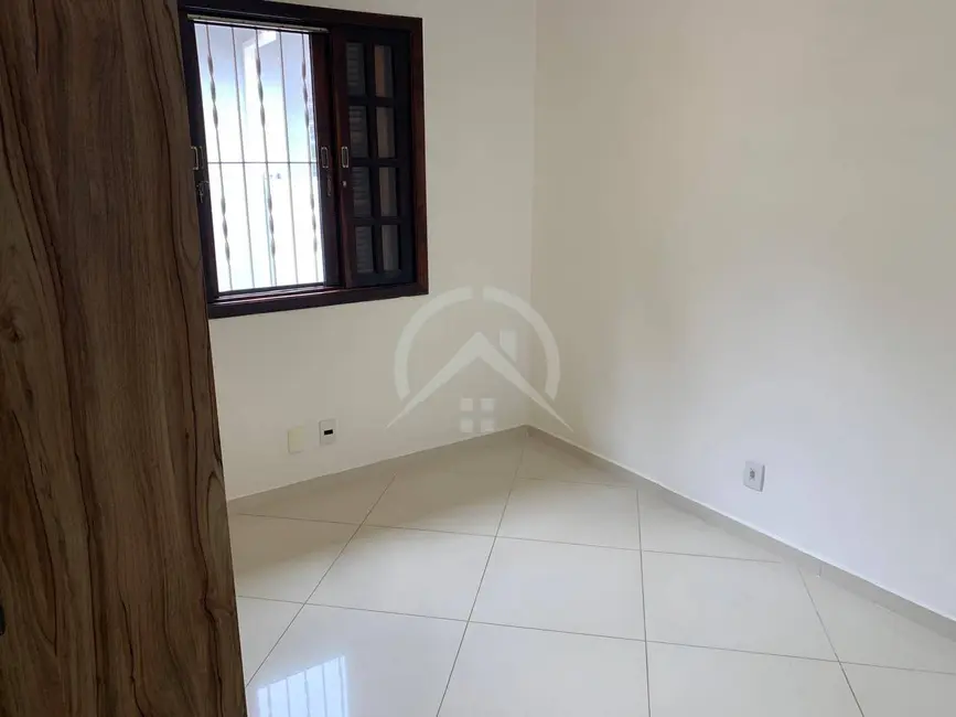 Foto 2 de Casa com 4 quartos à venda, 250m2 em Cidade Satélite, Atibaia - SP