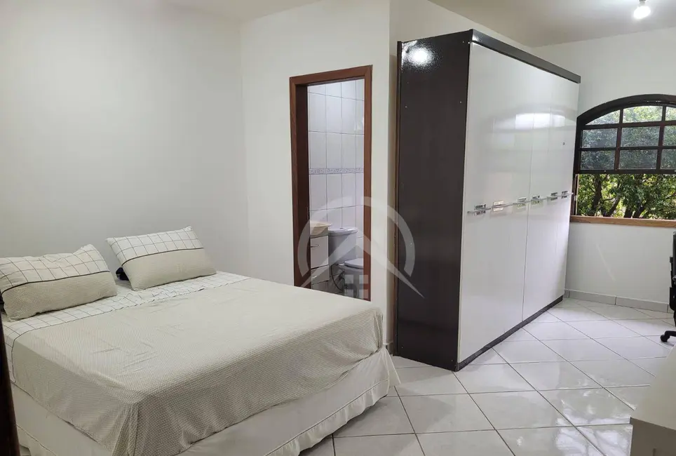 Foto 9 de Chácara com 3 quartos à venda, 1000m2 em Chácaras Fernão Dias, Atibaia - SP