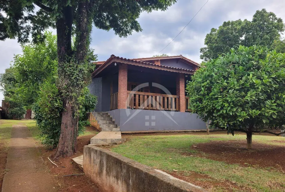 Foto 1 de Chácara com 3 quartos à venda, 1000m2 em Chácaras Fernão Dias, Atibaia - SP