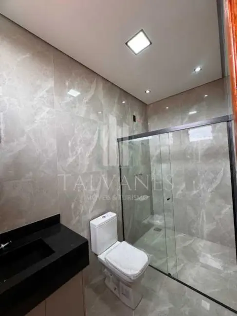 Foto 13 de Apartamento à venda em Rifaina - SP